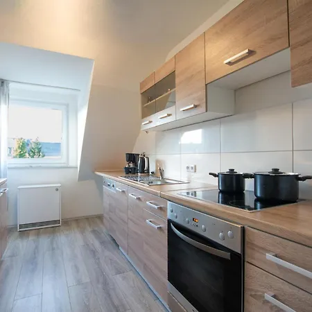 Apartment T&k - 3 With Balcony