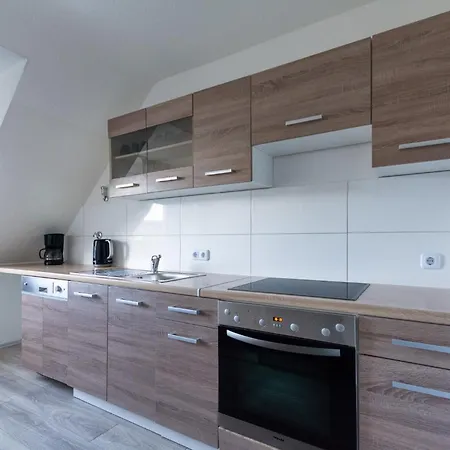 T&k - 3 With Balcony Apartment